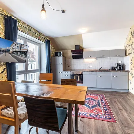 Hotel apartamentowy Aappartel Gaestehaus - Parkplatz - Zentral - 24h Check In *