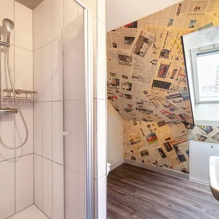 Aappartel Gaestehaus - Parkplatz - Zentral - 24h Check In * Bielefeld