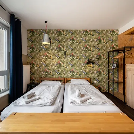 Hotel apartamentowy Aappartel Gaestehaus - Parkplatz - Zentral - 24h Check In *