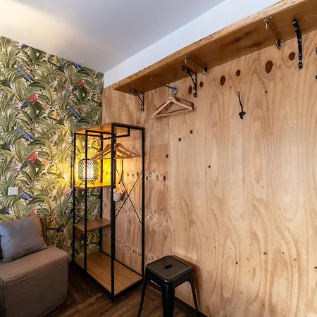 Aappartel Gaestehaus - Parkplatz - Zentral - 24h Check In *