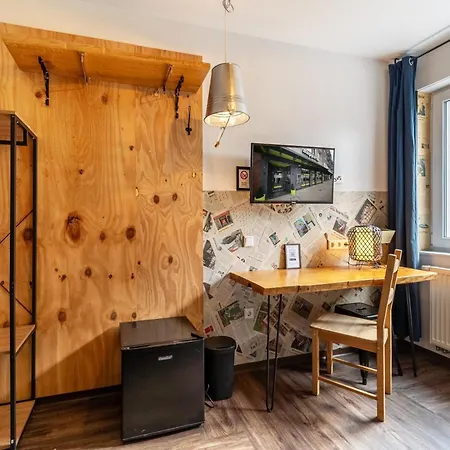 Aparthotel Aappartel Gaestehaus - Parkplatz - Zentral - 24h Check In