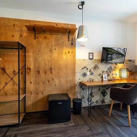 Hotel apartamentowy Aappartel Gaestehaus - Parkplatz - Zentral - 24h Check In *