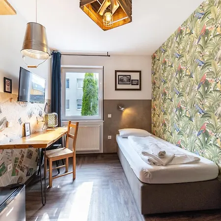 Aappartel Gaestehaus - Parkplatz - Zentral - 24h Check In Apart Otel