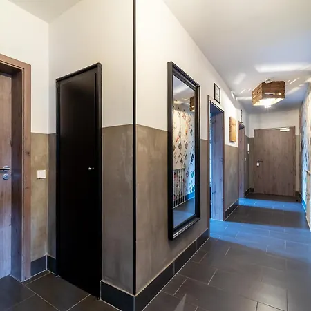 Hotel apartamentowy Aappartel Gaestehaus - Parkplatz - Zentral - 24h Check In Bielefeld