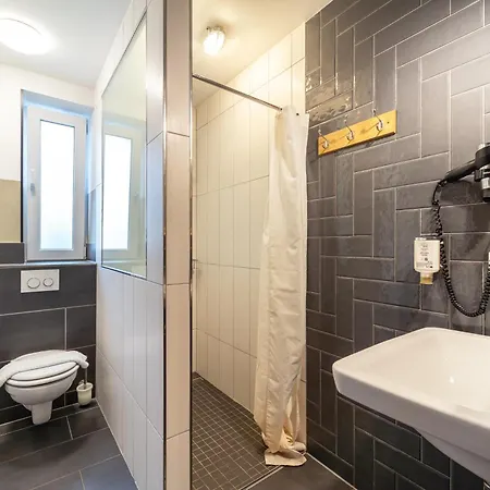 Aappartel Gaestehaus - Parkplatz - Zentral - 24h Check In Apart Otel 4*