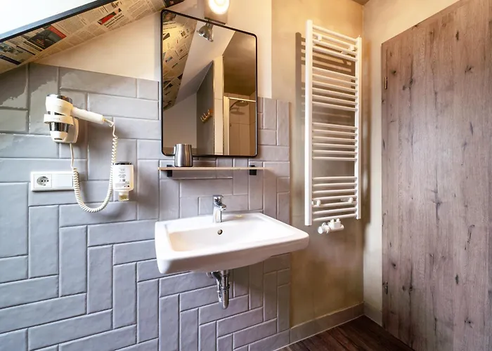 Aappartel Gaestehaus - Parkplatz - Zentral - 24h Check In