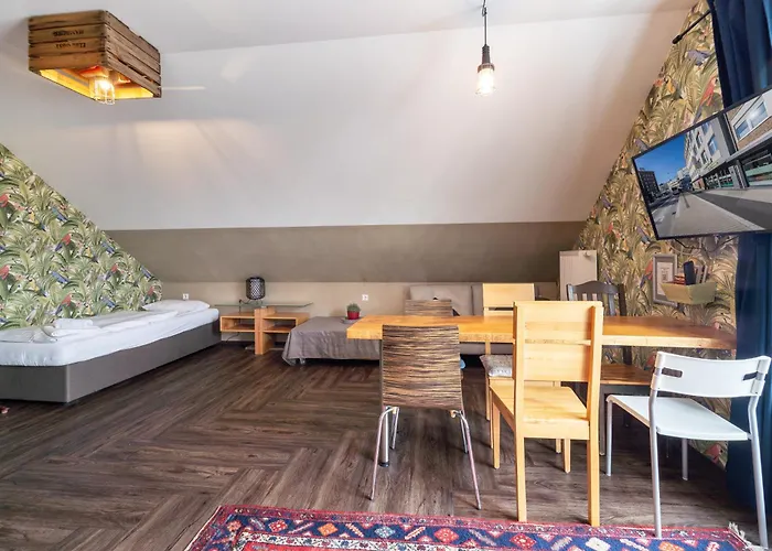 Apartahotel Aappartel Gaestehaus - Parkplatz - Zentral - 24h Check In *