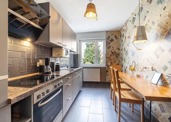 Aappartel Gaestehaus - Parkplatz - Zentral - 24h Check In * Bielefeld