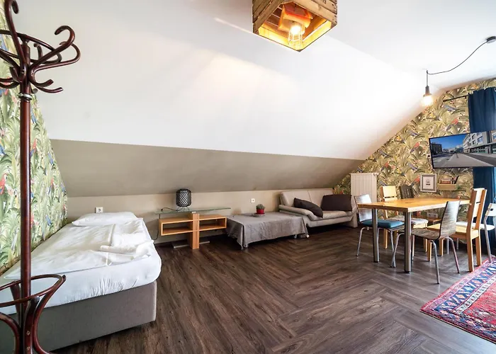 Aappartel Gaestehaus - Parkplatz - Zentral - 24h Check In