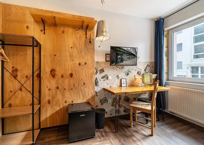 Apartahotel Aappartel Gaestehaus - Parkplatz - Zentral - 24h Check In